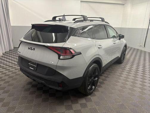 Wolf Gray 2025 Kia Sportage X-Line