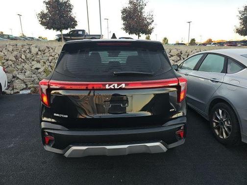 2024 Kia Seltos LX