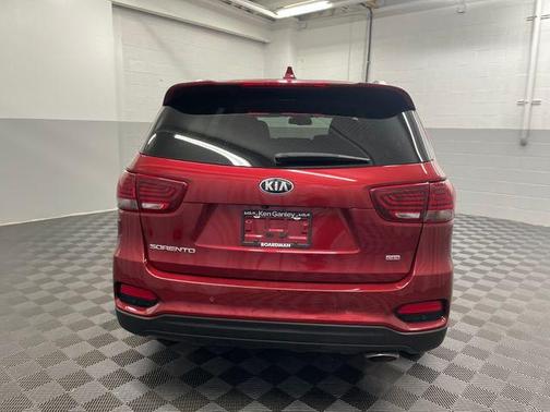 2019 Kia Sorento LX