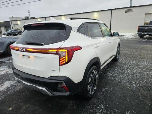 2024 Kia Seltos SX