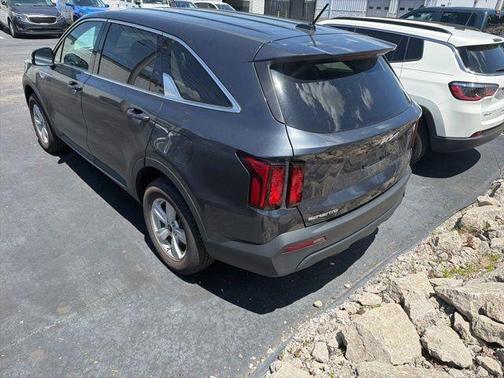 Gravity Gray 2023 Kia Sorento LX
