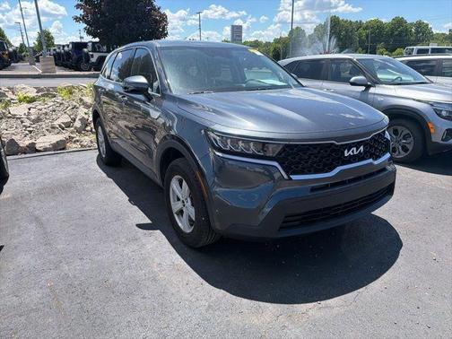 Gravity Gray 2023 Kia Sorento LX