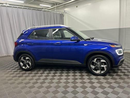 2023 Hyundai VENUE Limited
