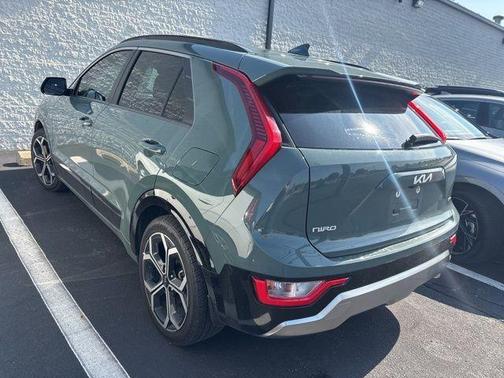 2023 Kia Niro EX Touring