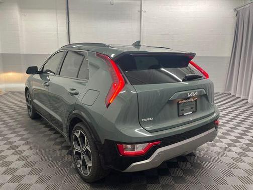 2023 Kia Niro EX Touring