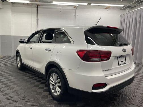 2020 Kia Sorento LX