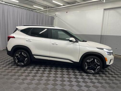 2024 Kia Seltos SX
