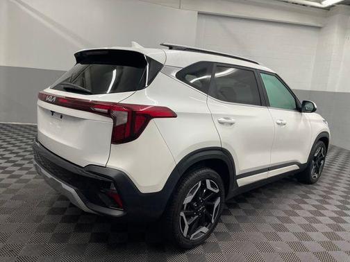 2024 Kia Seltos SX