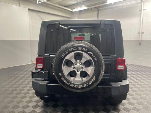 2017 Jeep Wrangler Sahara