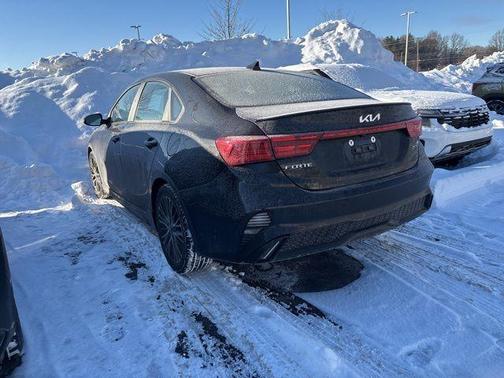 2022 Kia Forte GT-Line