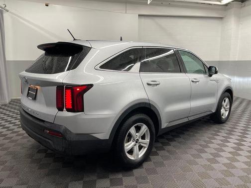 2021 Kia Sorento LX