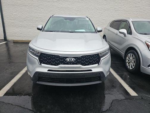 2021 Kia Sorento LX