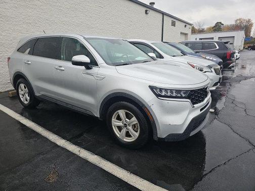 2021 Kia Sorento LX