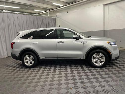 2021 Kia Sorento LX