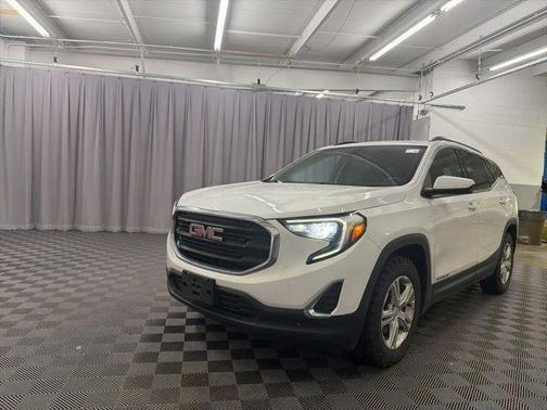 Summit White 2019 GMC Terrain SLE