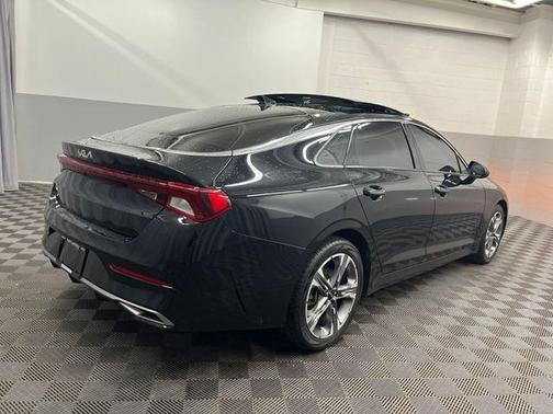 Ebony Black 2024 Kia K5 EX