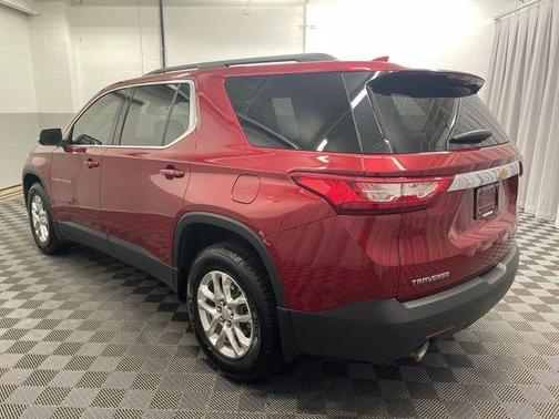 2021 Chevrolet Traverse LT Cloth