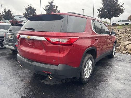 2021 Chevrolet Traverse LT Cloth