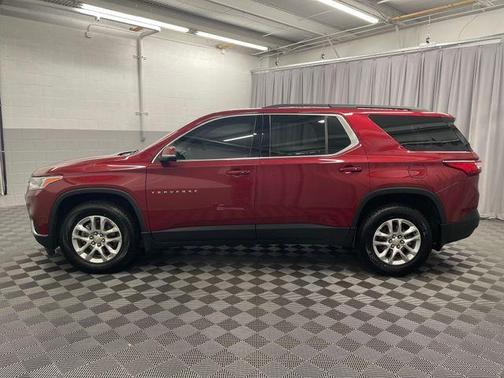2021 Chevrolet Traverse LT Cloth
