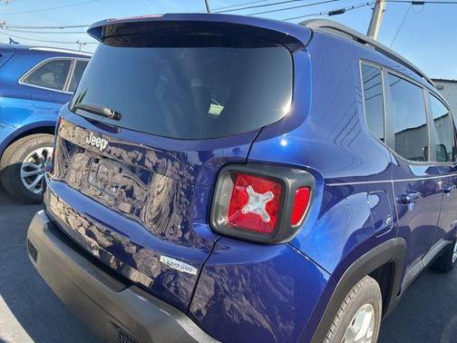 2017 Jeep Renegade Latitude