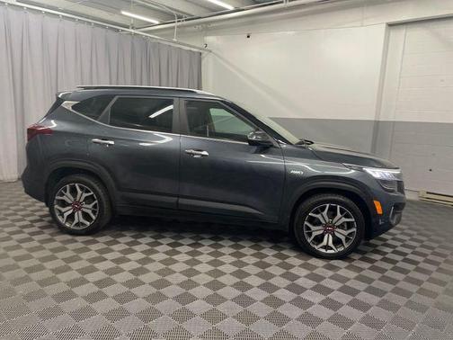2022 Kia Seltos SX