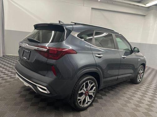 2022 Kia Seltos SX
