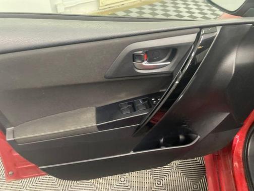 2017 Toyota Corolla iM Base