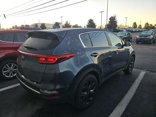2022 Kia Sportage LX