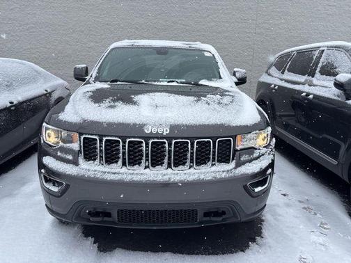 2019 Jeep Grand Cherokee Laredo E