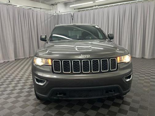 2019 Jeep Grand Cherokee Laredo E