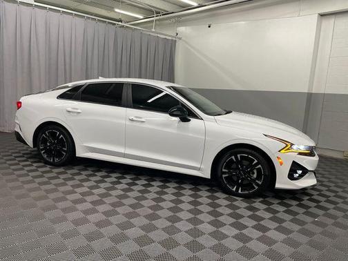 2024 Kia K5 GT-Line