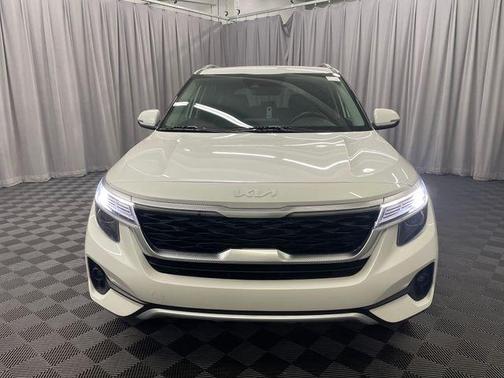 2023 Kia Seltos EX