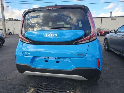 2023 Kia Soul EX