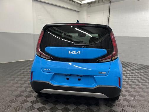 2023 Kia Soul EX