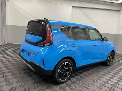 2023 Kia Soul EX