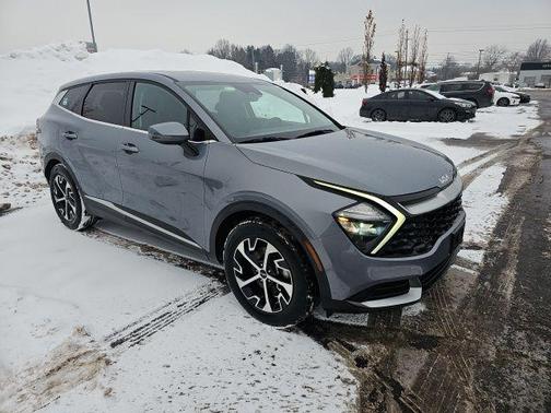 2023 Kia Sportage EX