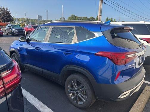 2021 Kia Seltos S
