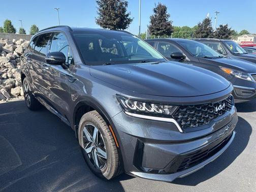 2022 Kia Sorento S