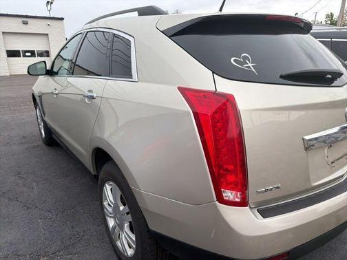 Silver Coast Metallic 2013 Cadillac SRX Base