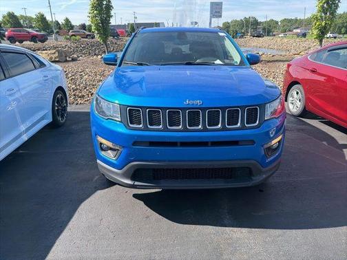 Laser Blue 2019 Jeep Compass Latitude