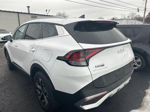 2023 Kia Sportage EX