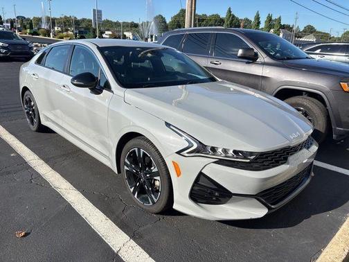 2022 Kia K5 GT-Line