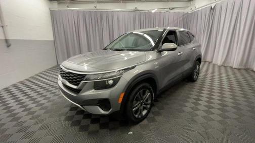 2023 Kia Seltos LX