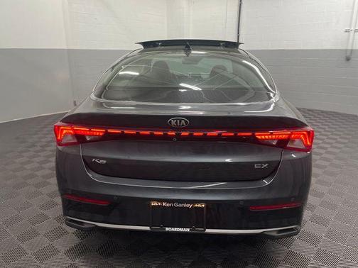 2021 Kia K5 EX