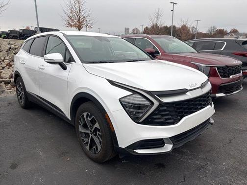 2024 Kia Sportage EX