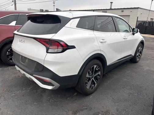 2024 Kia Sportage EX