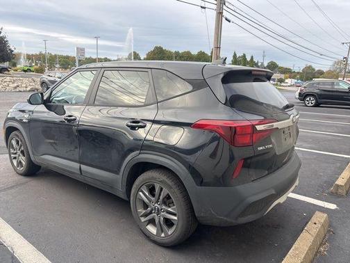 2021 Kia Seltos LX