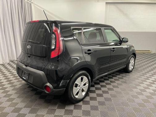 2015 Kia Soul Base
