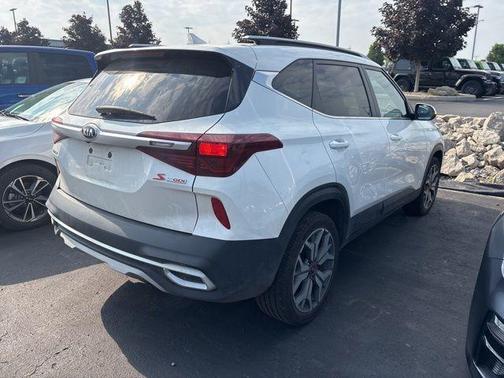 2021 Kia Seltos S