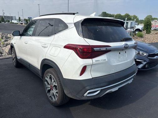 2021 Kia Seltos S